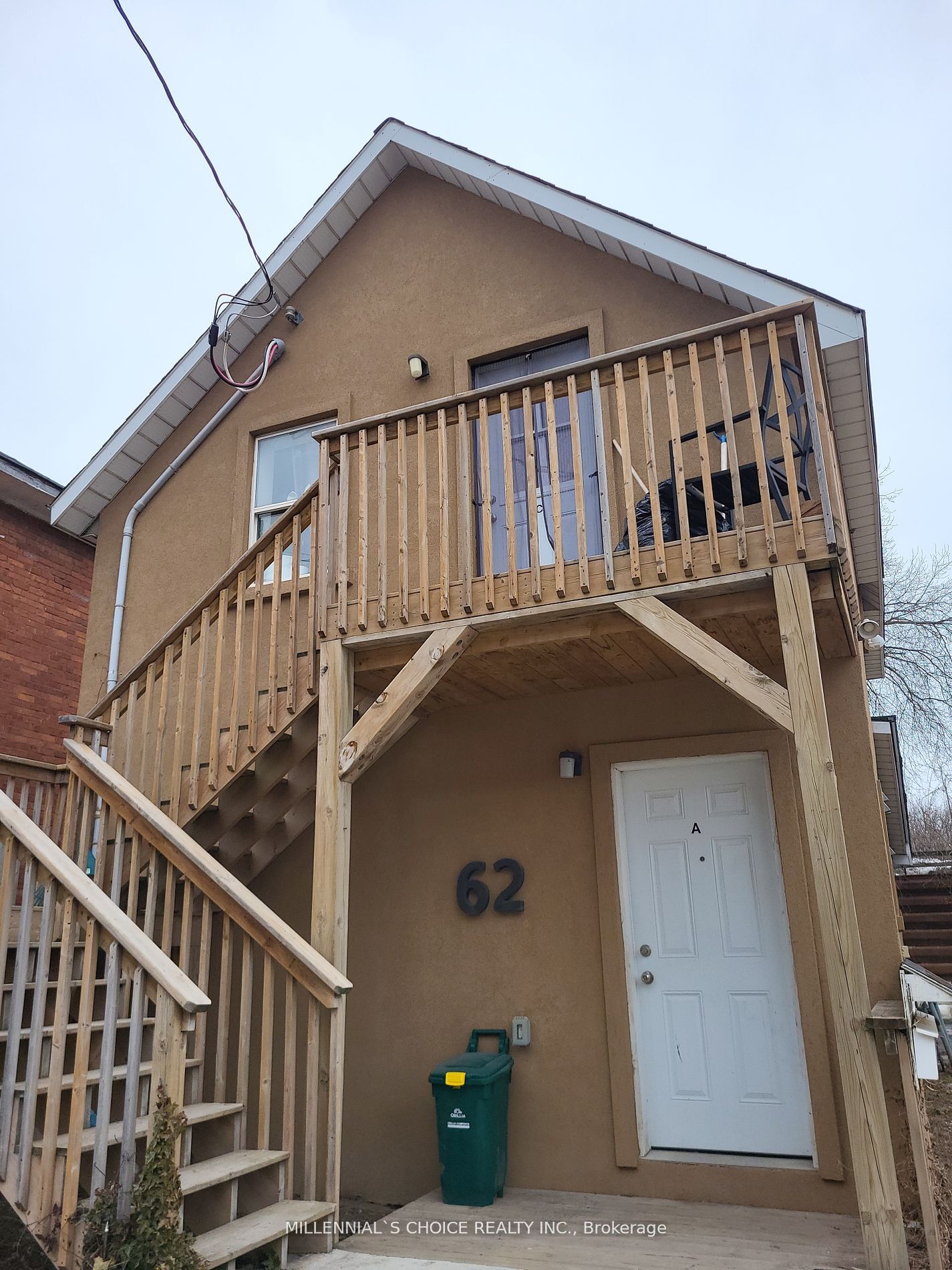62 West Street S
