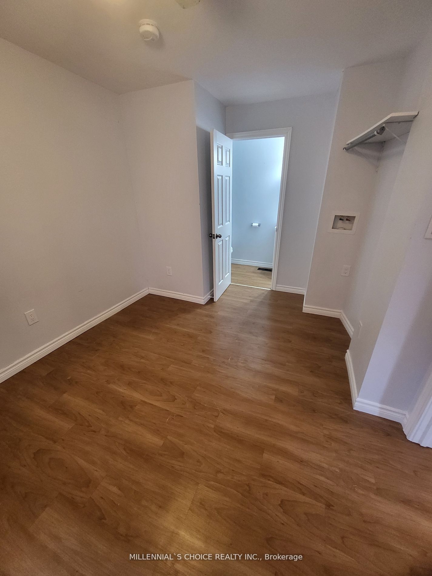 62 West Street S