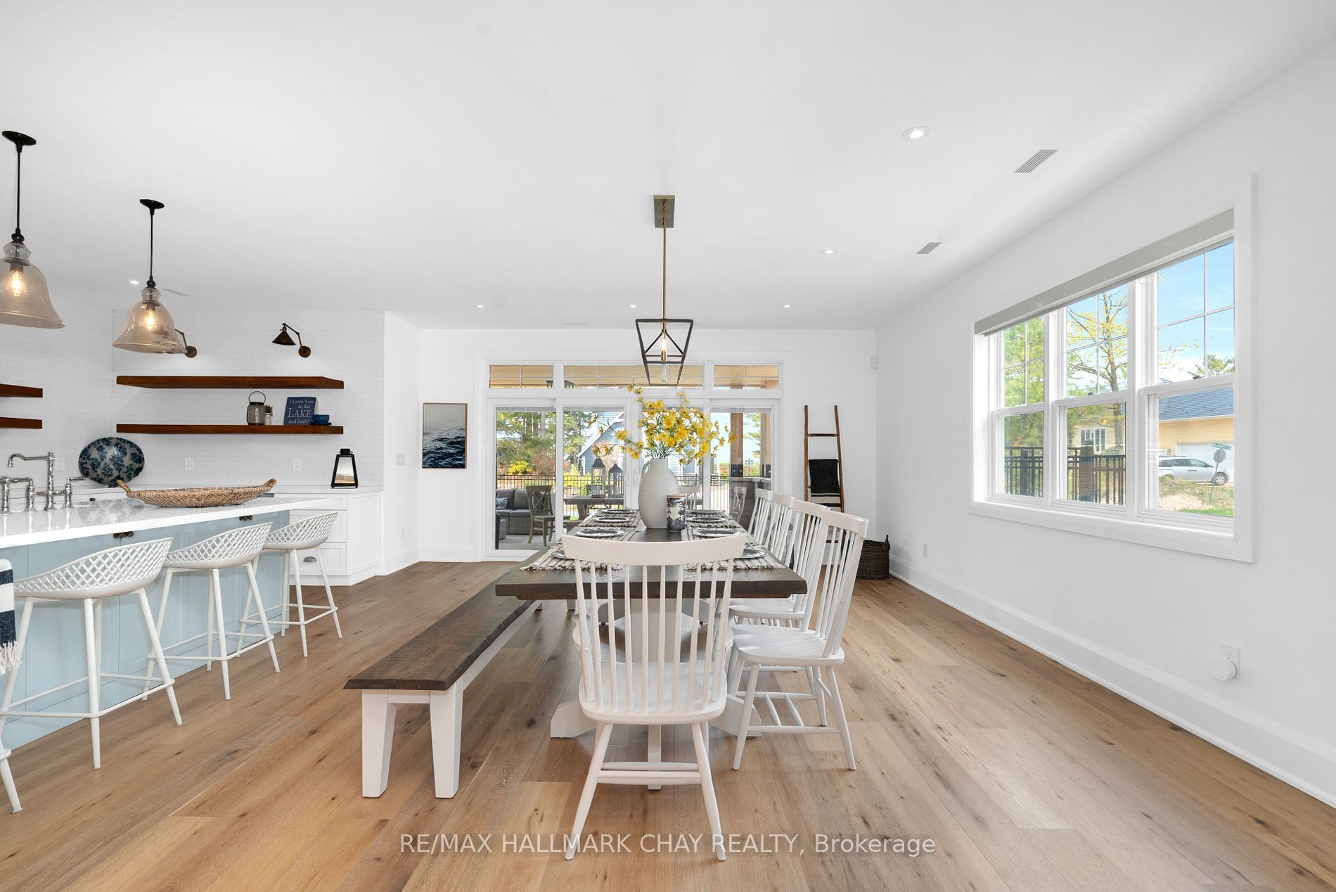 395 Eastdale Drive
