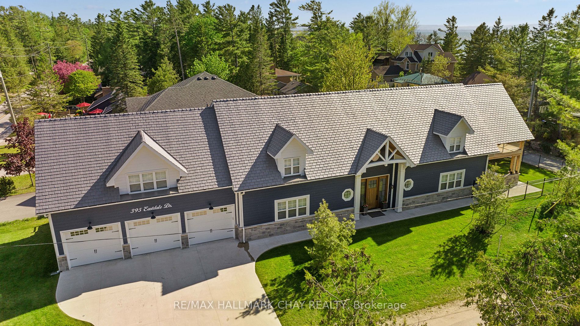 395 Eastdale Drive