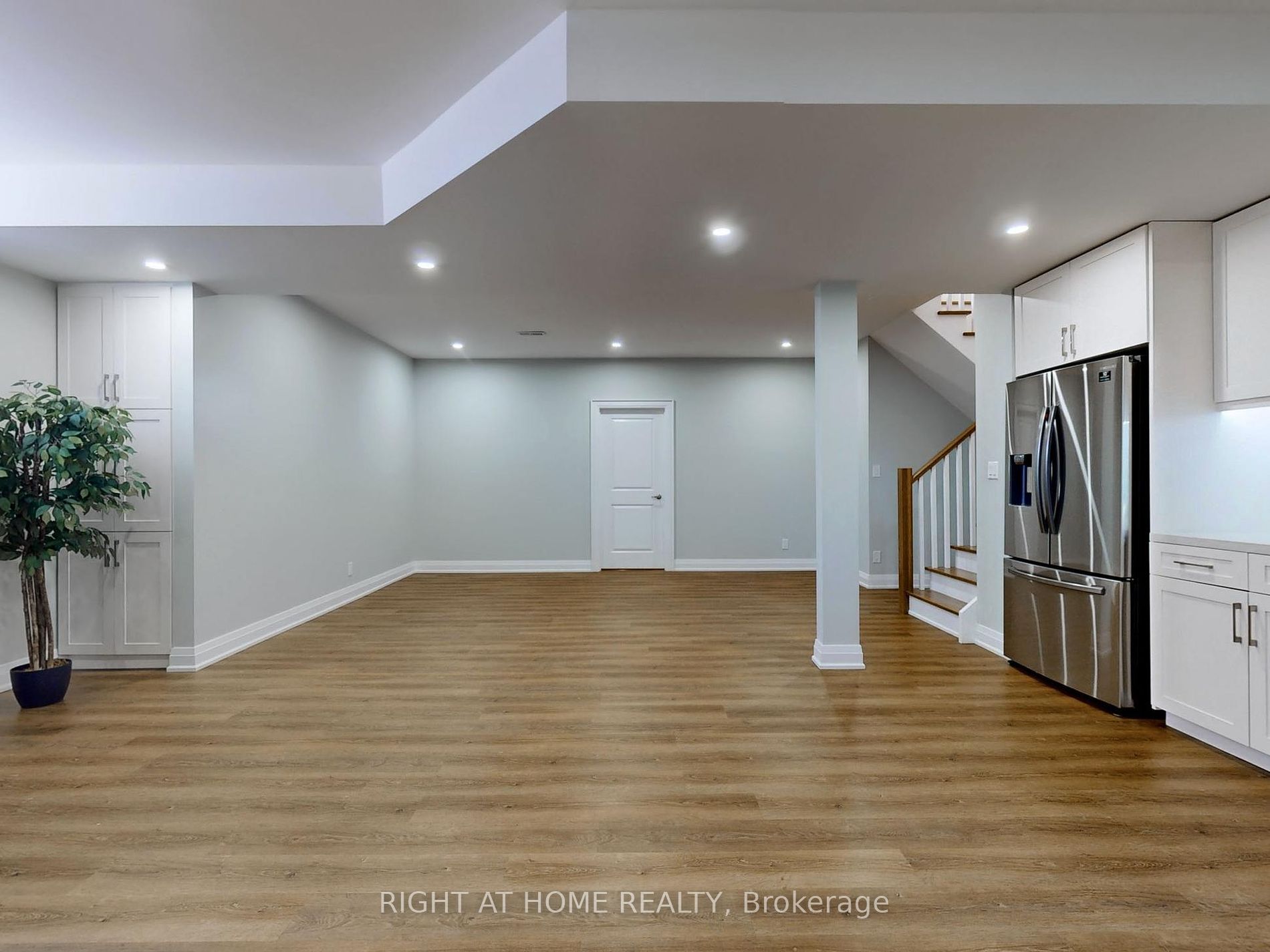 300 Shanty Bay Rd