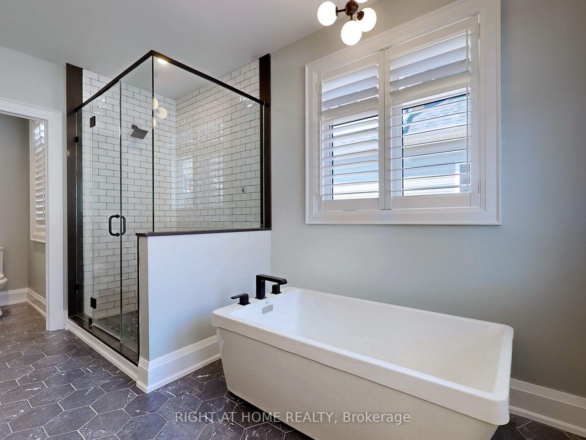 300 Shanty Bay Rd