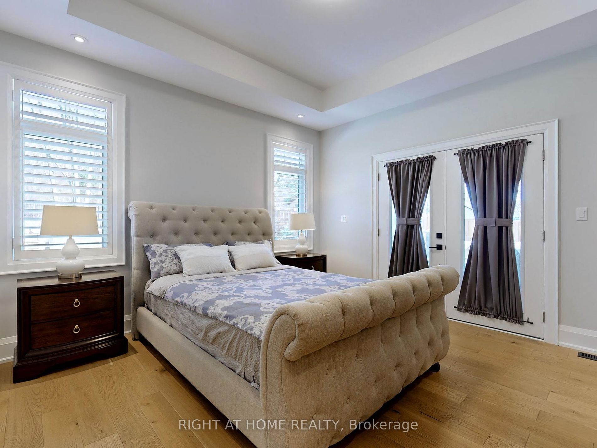 300 Shanty Bay Rd