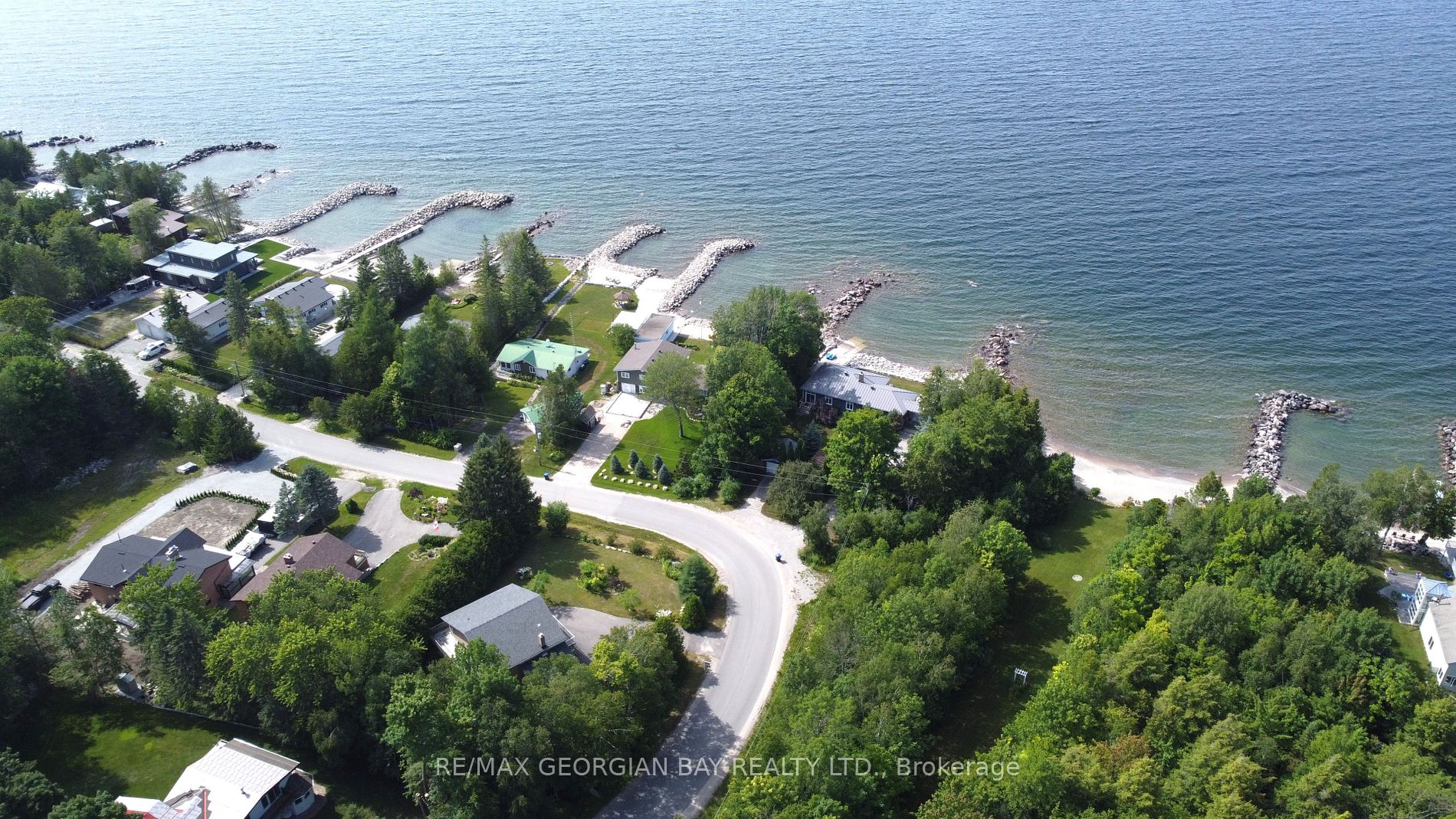 2476 Champlain Road