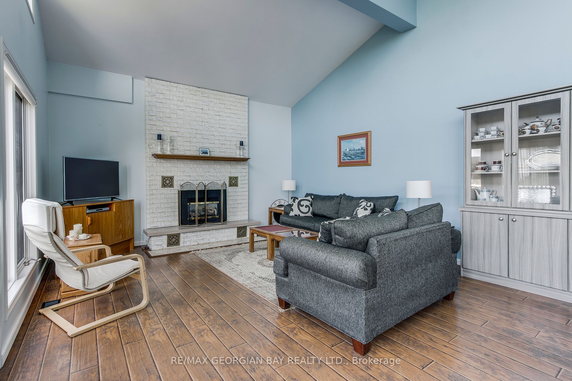 2476 Champlain Road