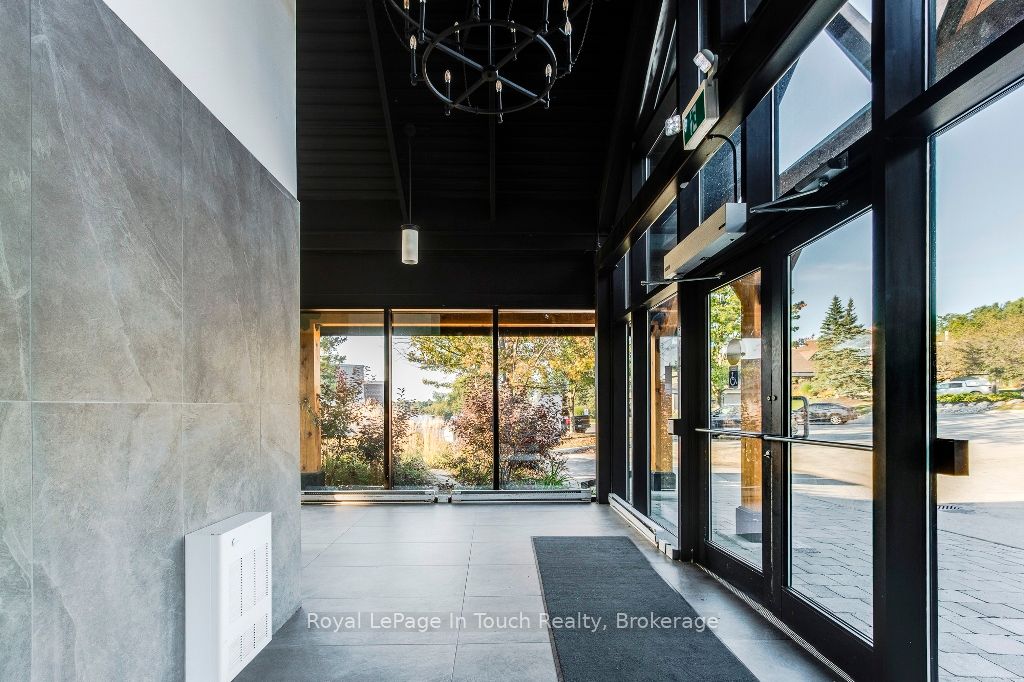 80 Horseshoe Blvd, #G02