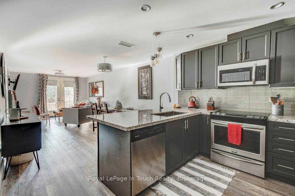 80 Horseshoe Blvd, #G02