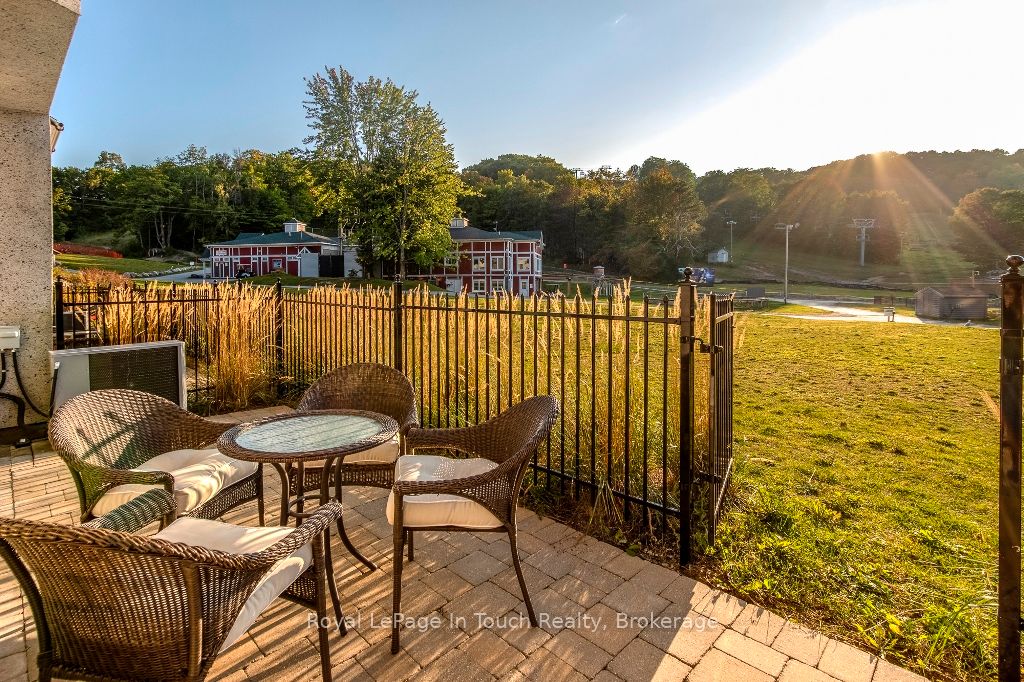 80 Horseshoe Blvd, #G02