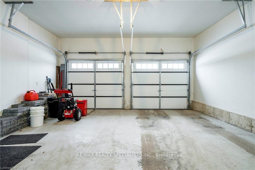 230 Roy Drive