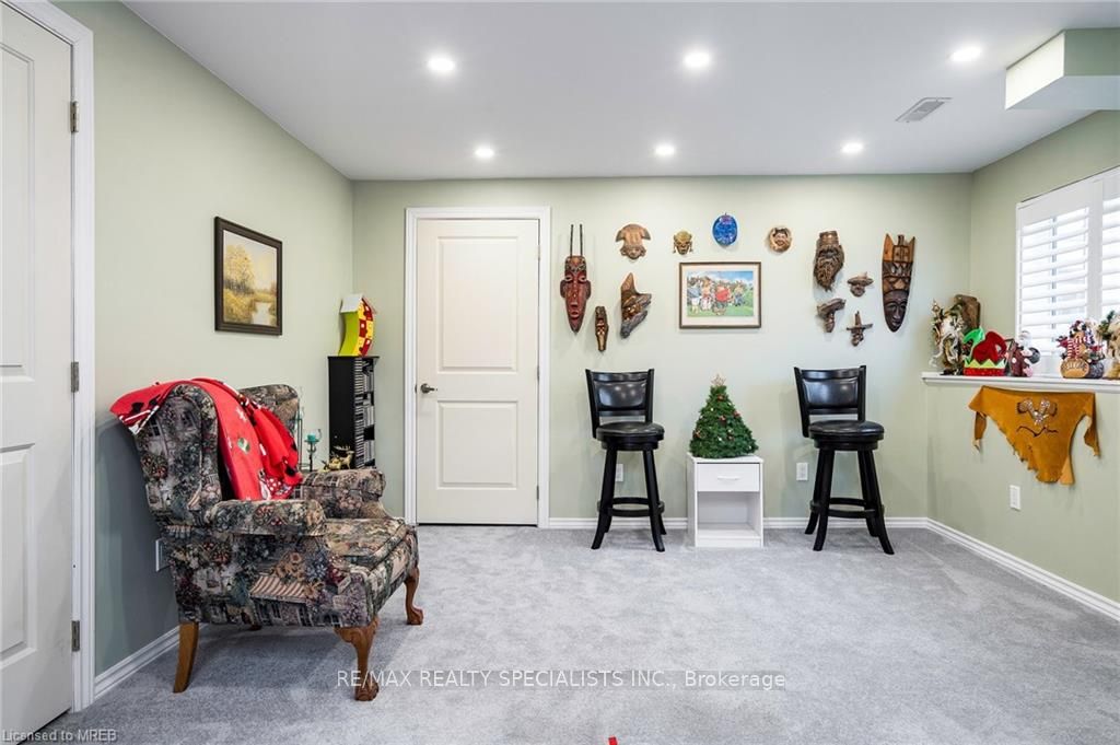 230 Roy Drive