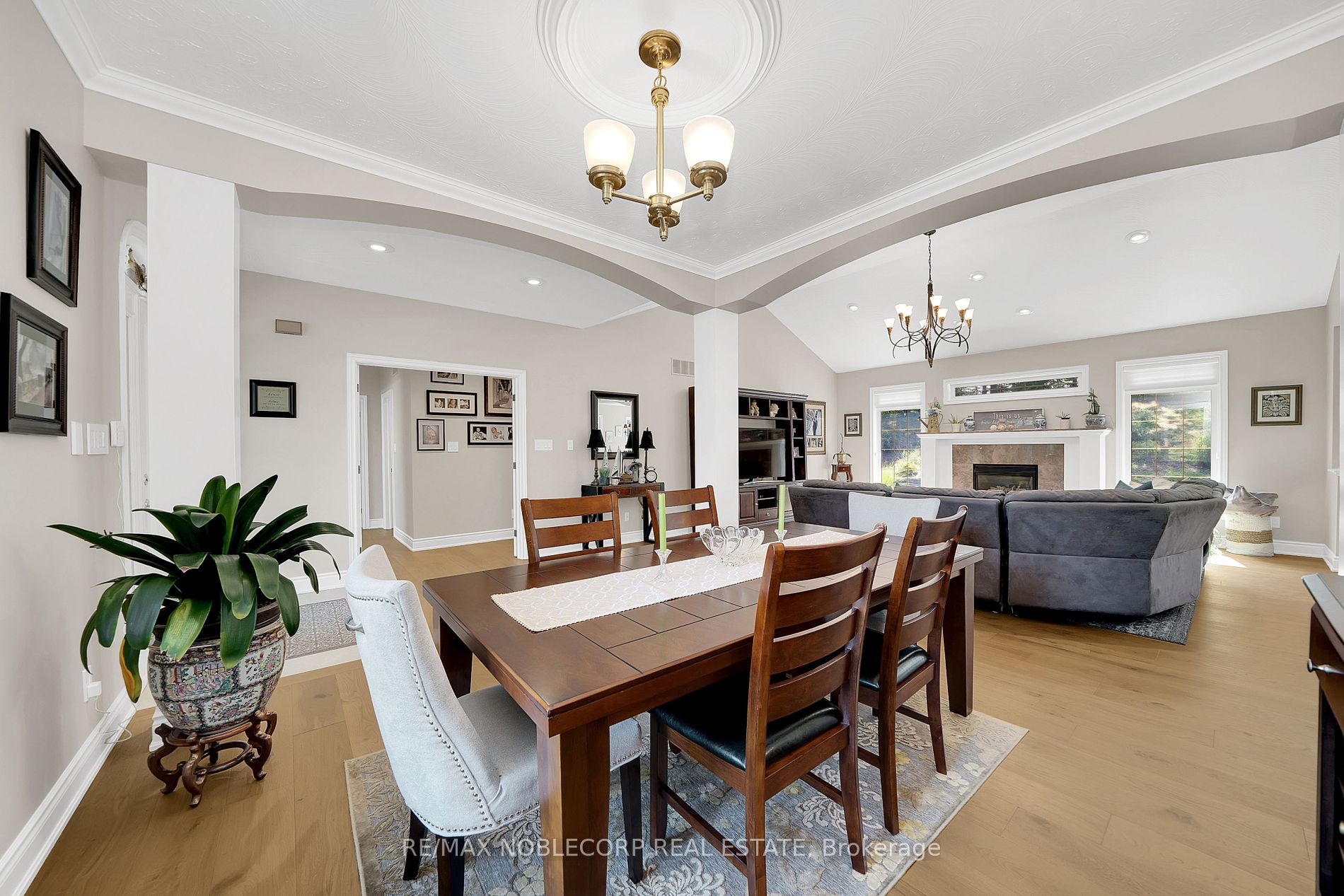 48 Glenhuron Drive