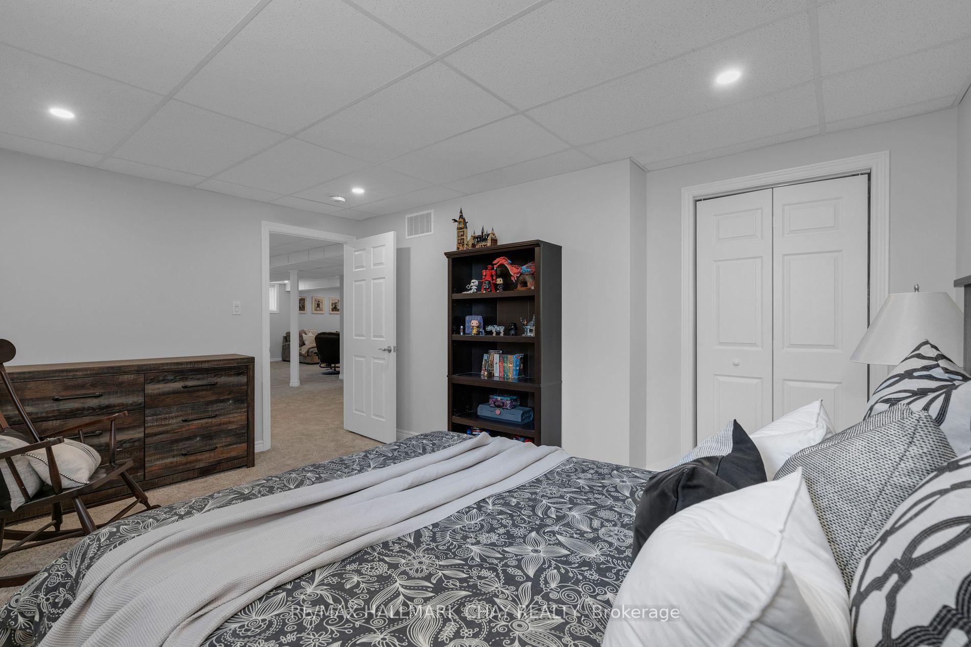 207 Aspen Ridge Drive