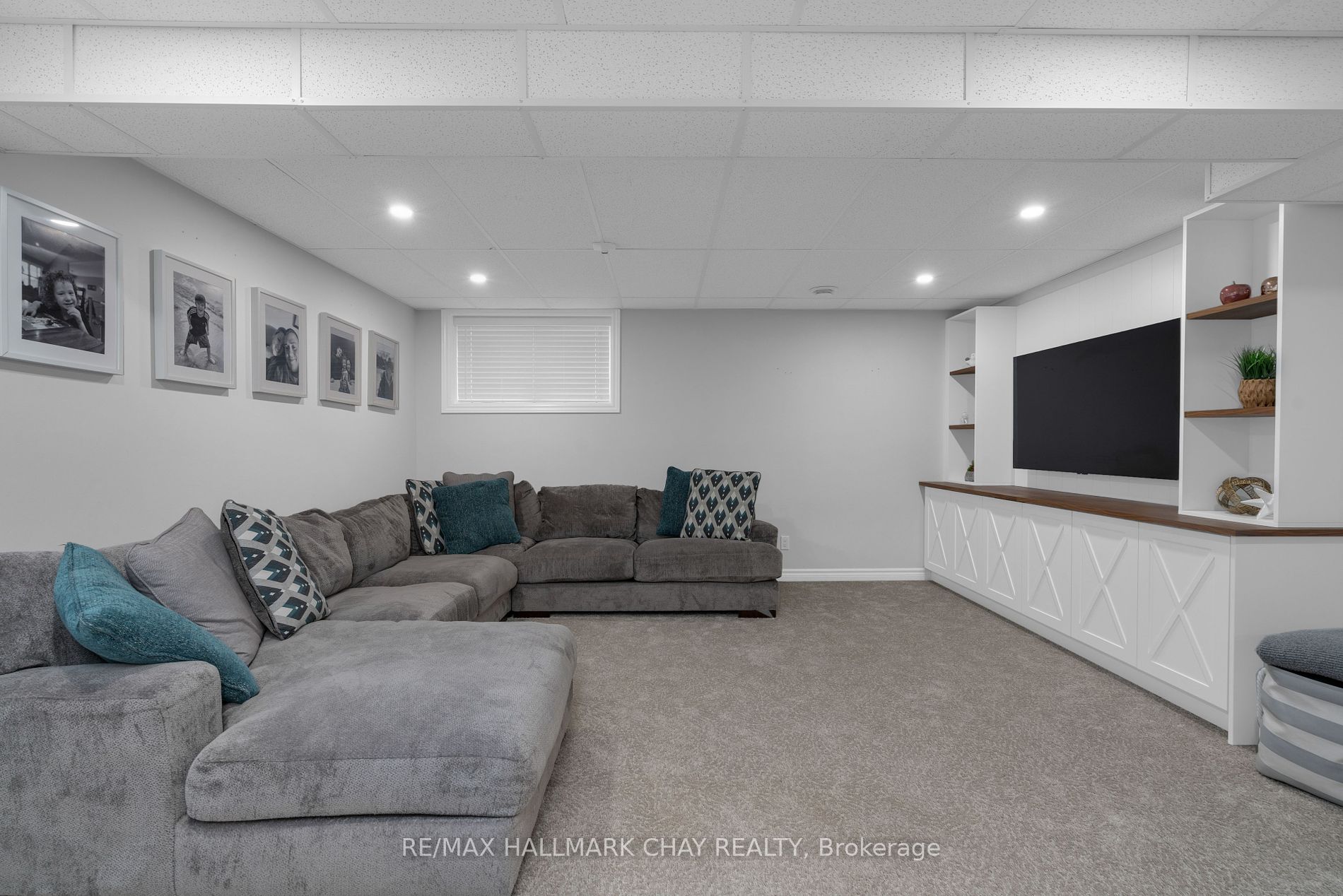 207 Aspen Ridge Drive