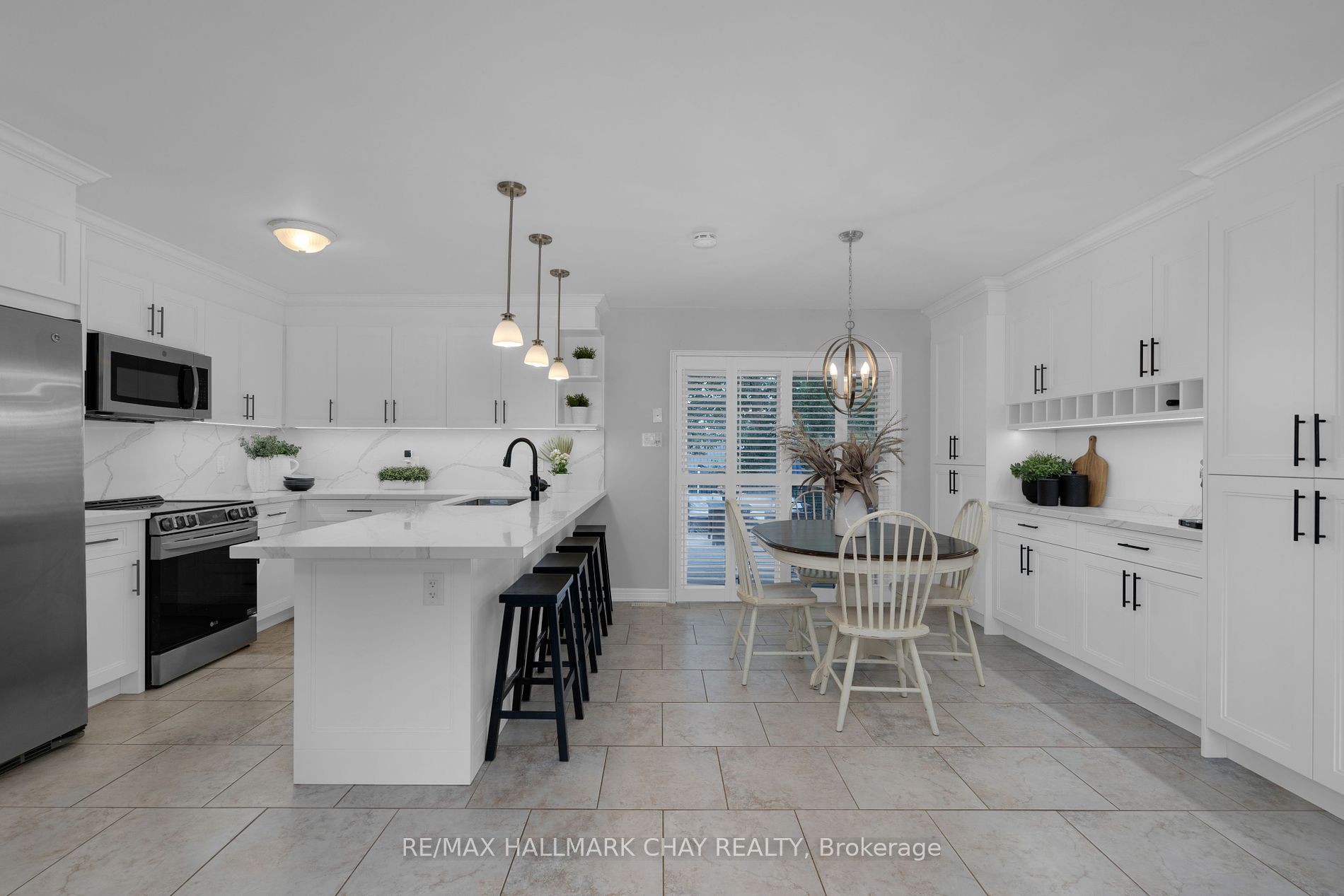 207 Aspen Ridge Drive
