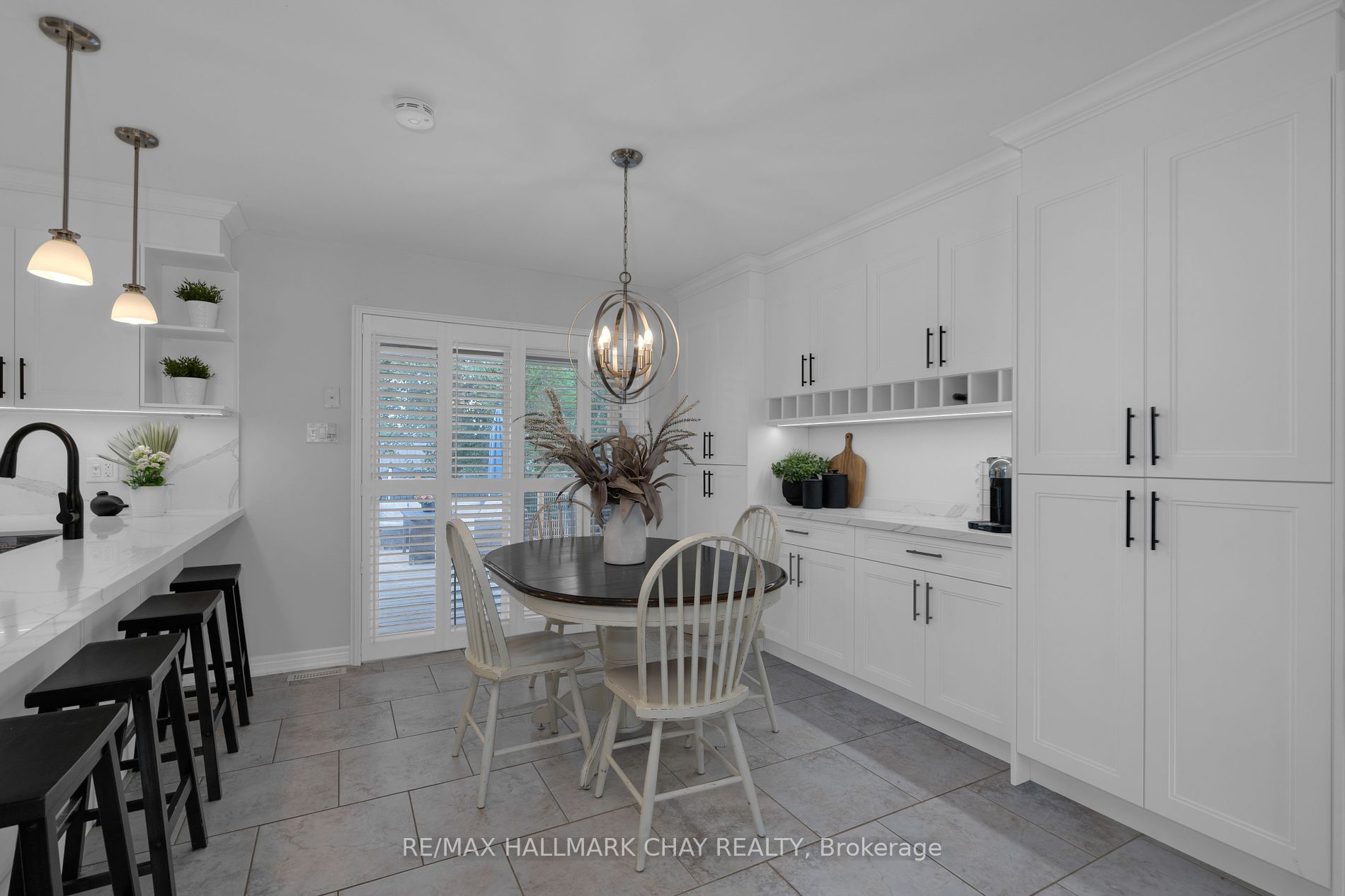 207 Aspen Ridge Drive