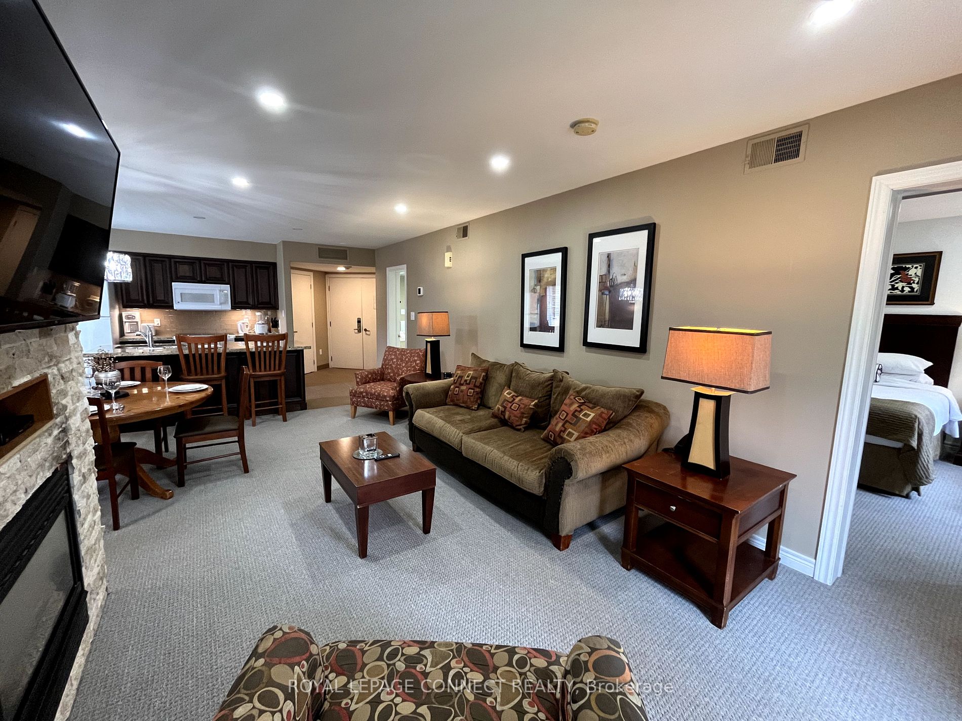 90 Highland Dr, #2056/57