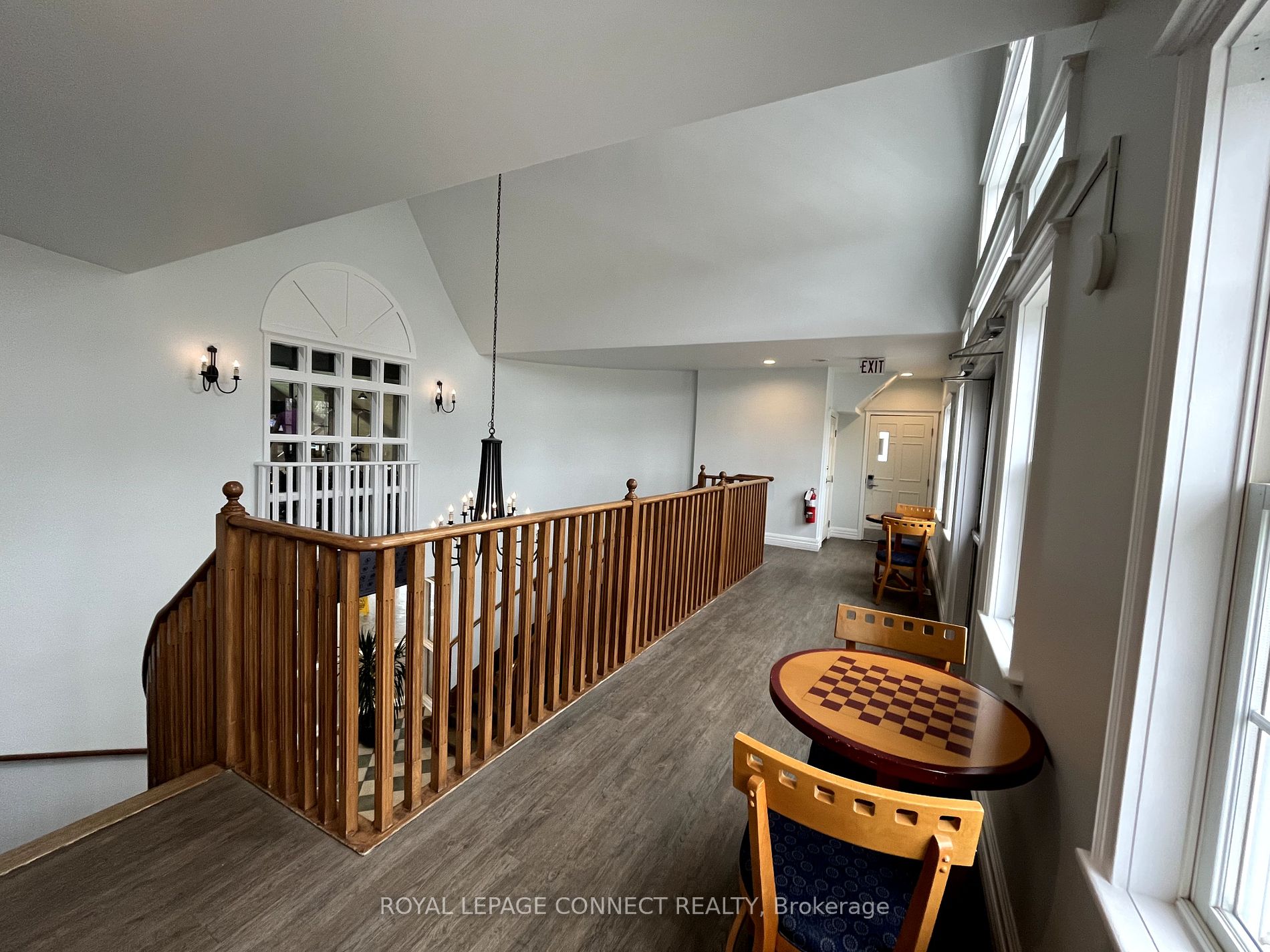 90 Highland Dr, #2056/57