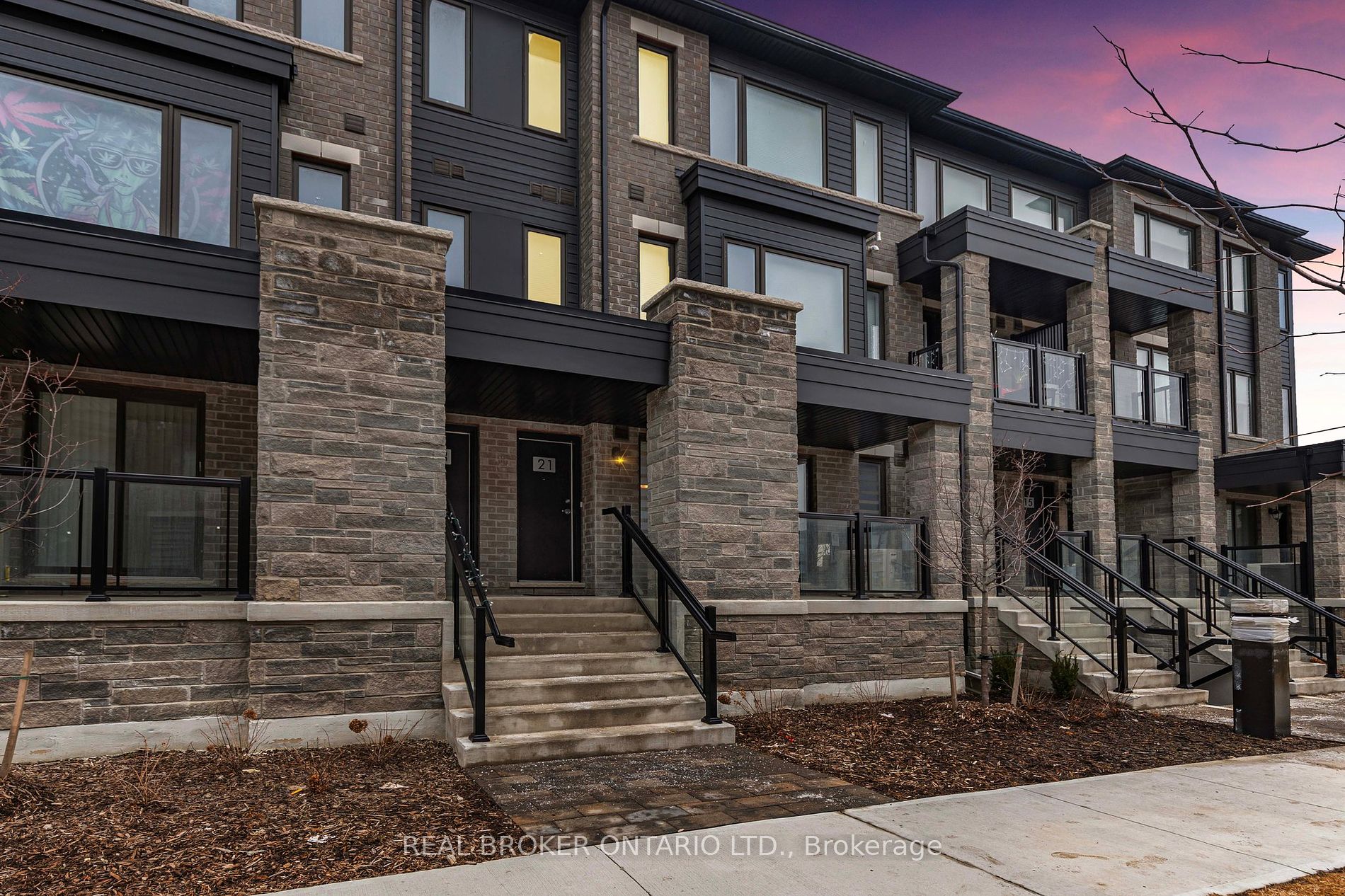 21 Magnolia Lane #37