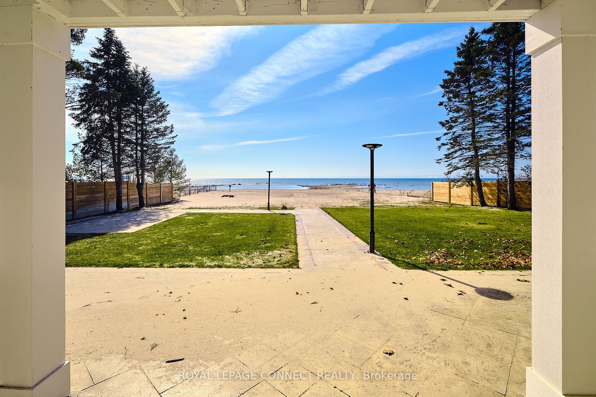 1380 Tiny Beaches Road N