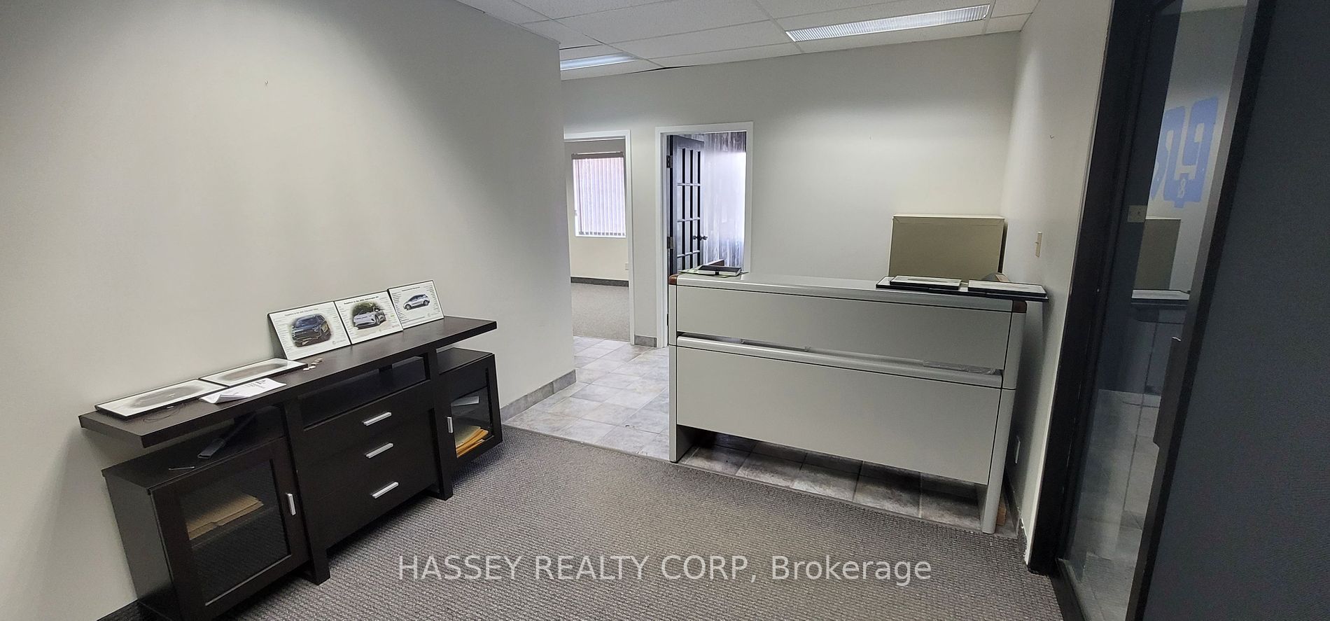 560 Anne St N, #108