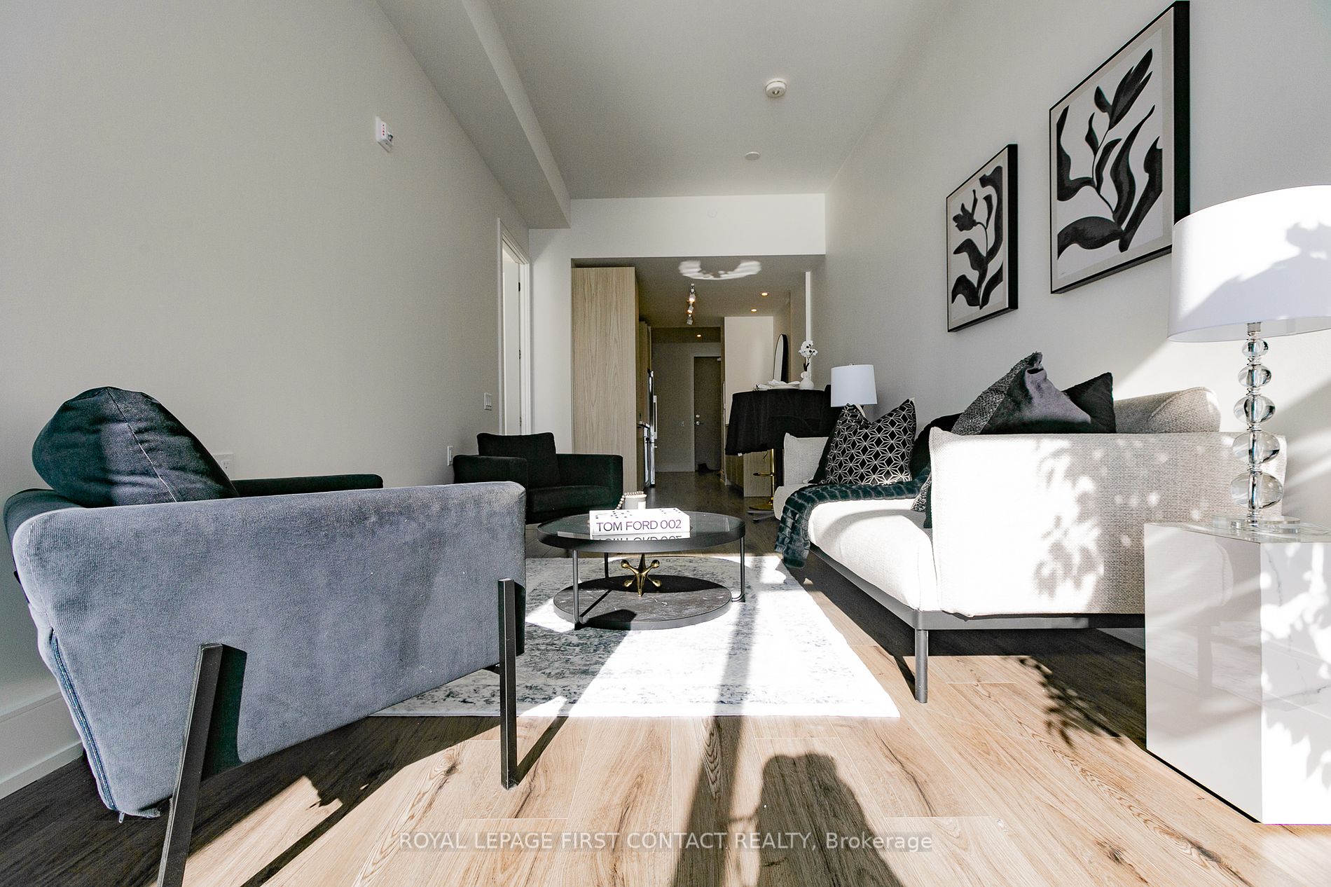 185 Dunlop Street E, #910