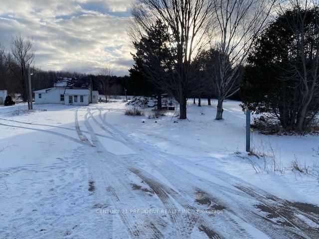 10058 Highway 12 Rd