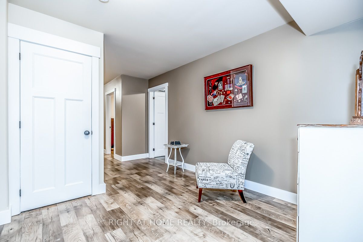 5 Dale Crt