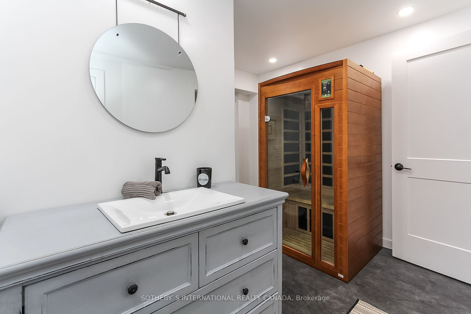 68 Foley Cres