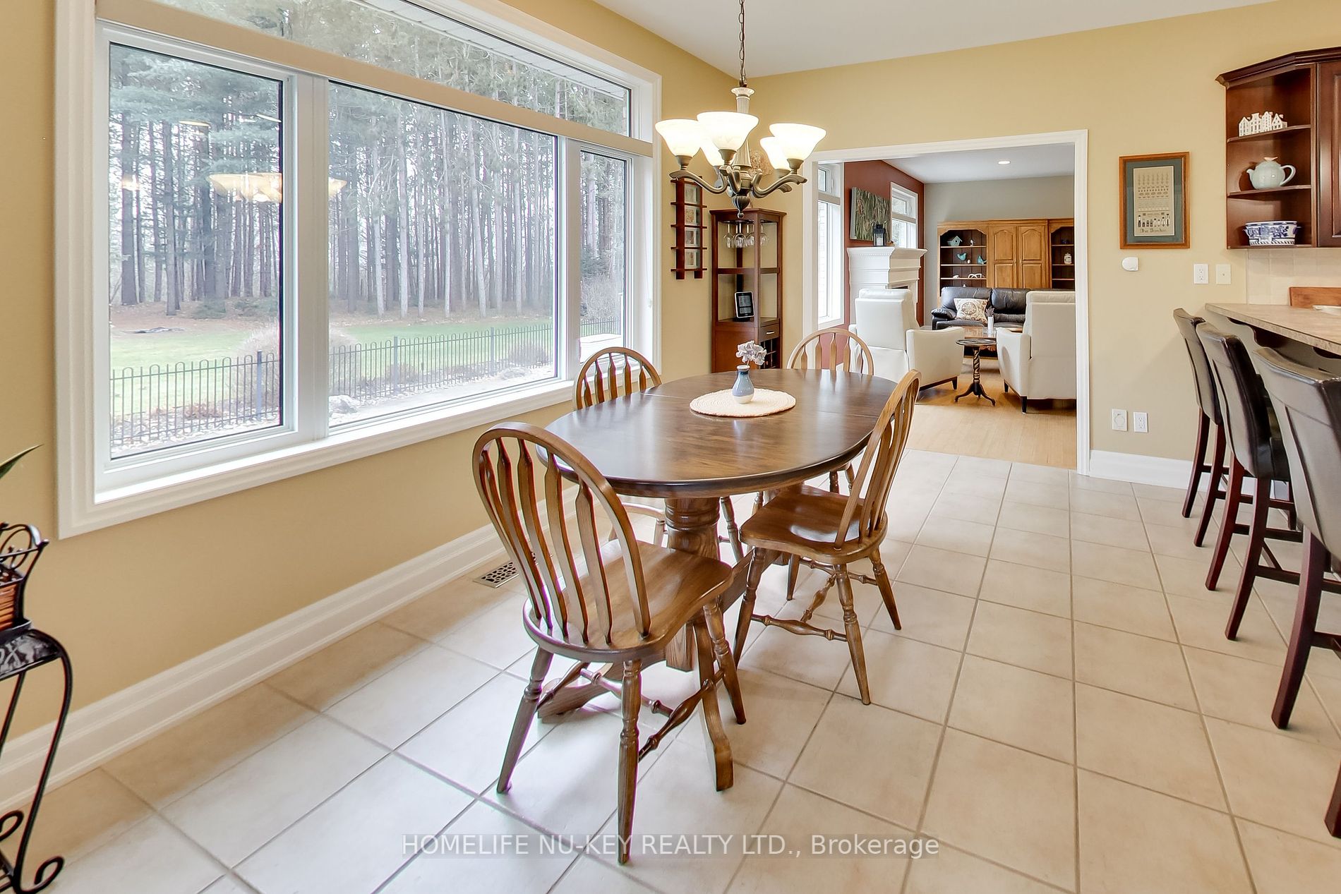 31 Pinery Drive