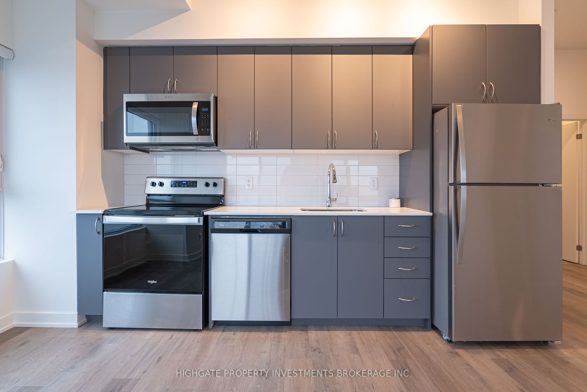 56 Lakeside Terrace, #1109