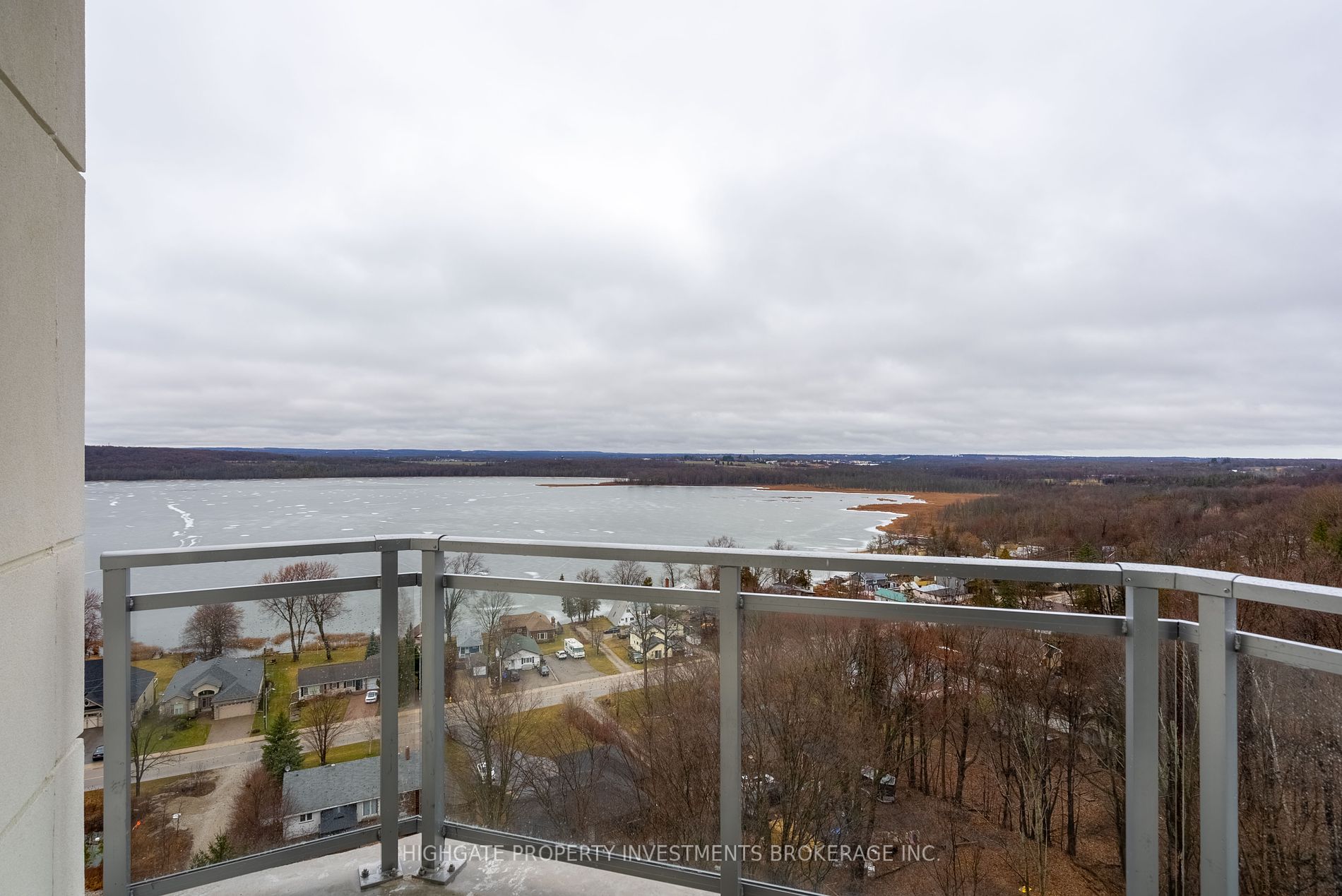 56 Lakeside Terrace, #1109