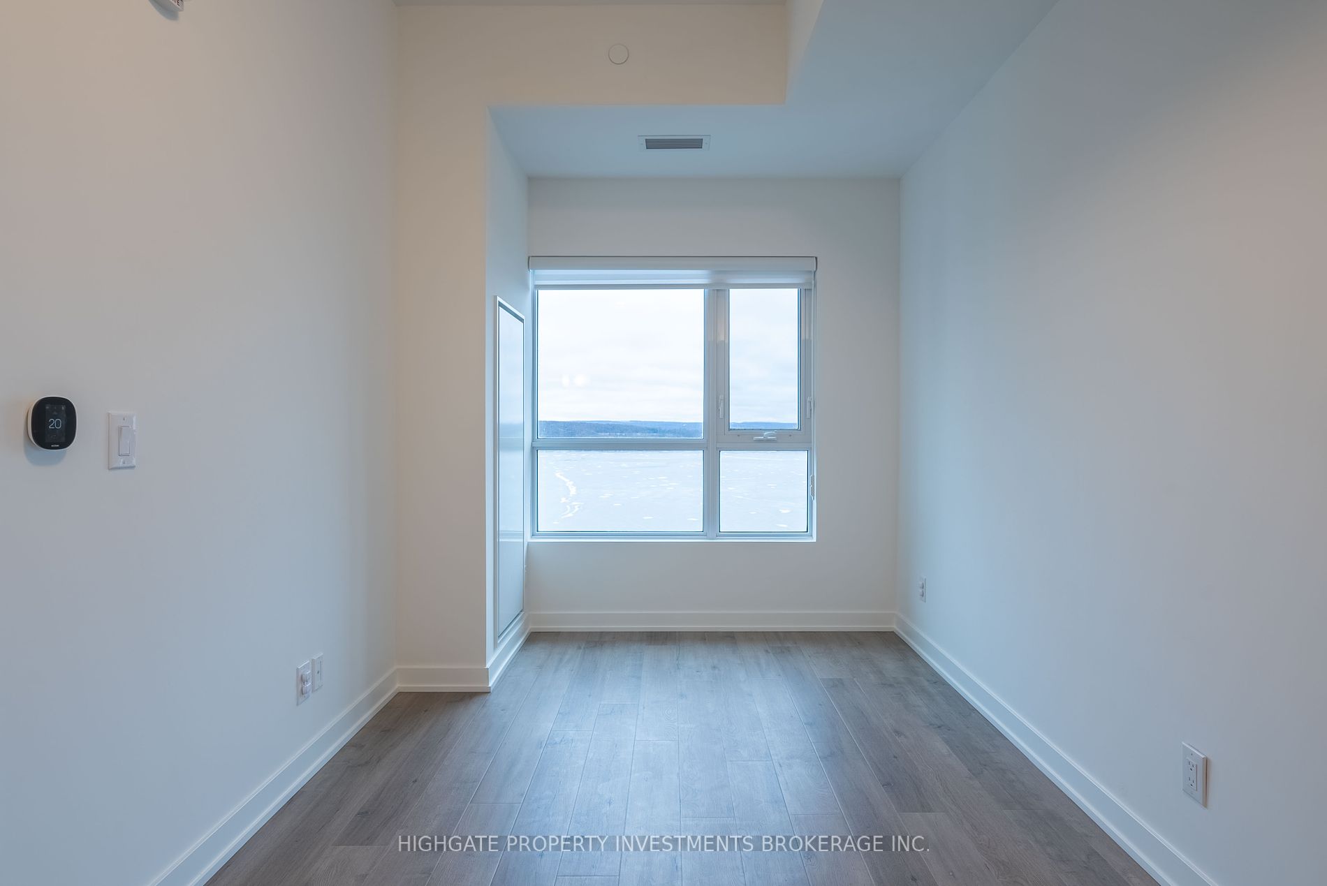 56 Lakeside Terrace, #1109