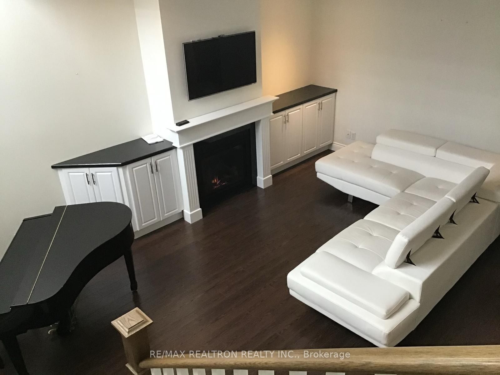 355 Blake St, #4