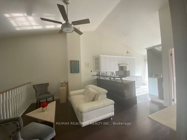 355 Blake St, #4