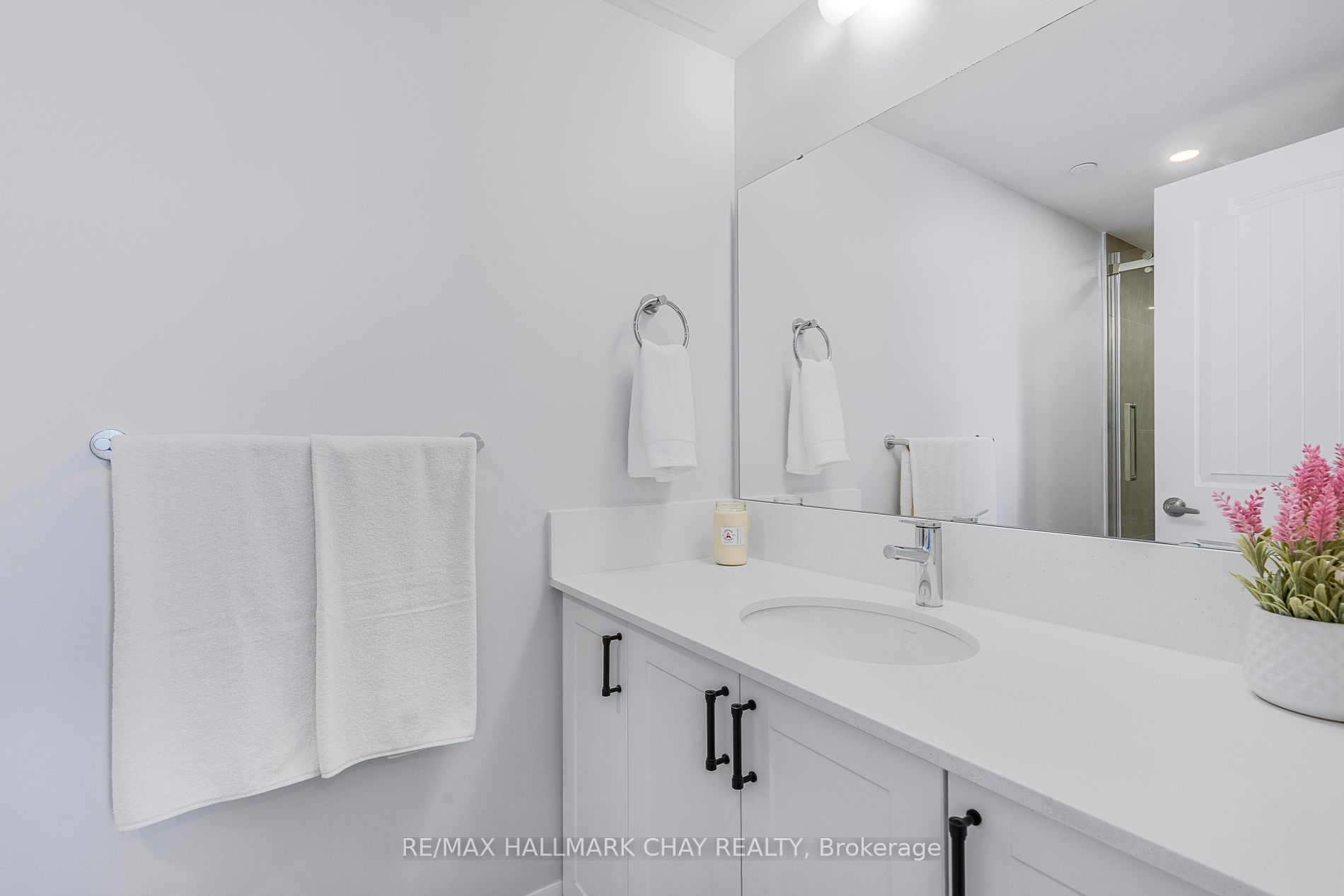 58 Lakeside Terrace, #1018