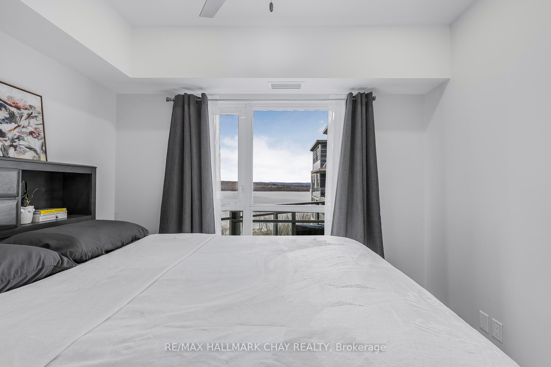 58 Lakeside Terrace, #1018