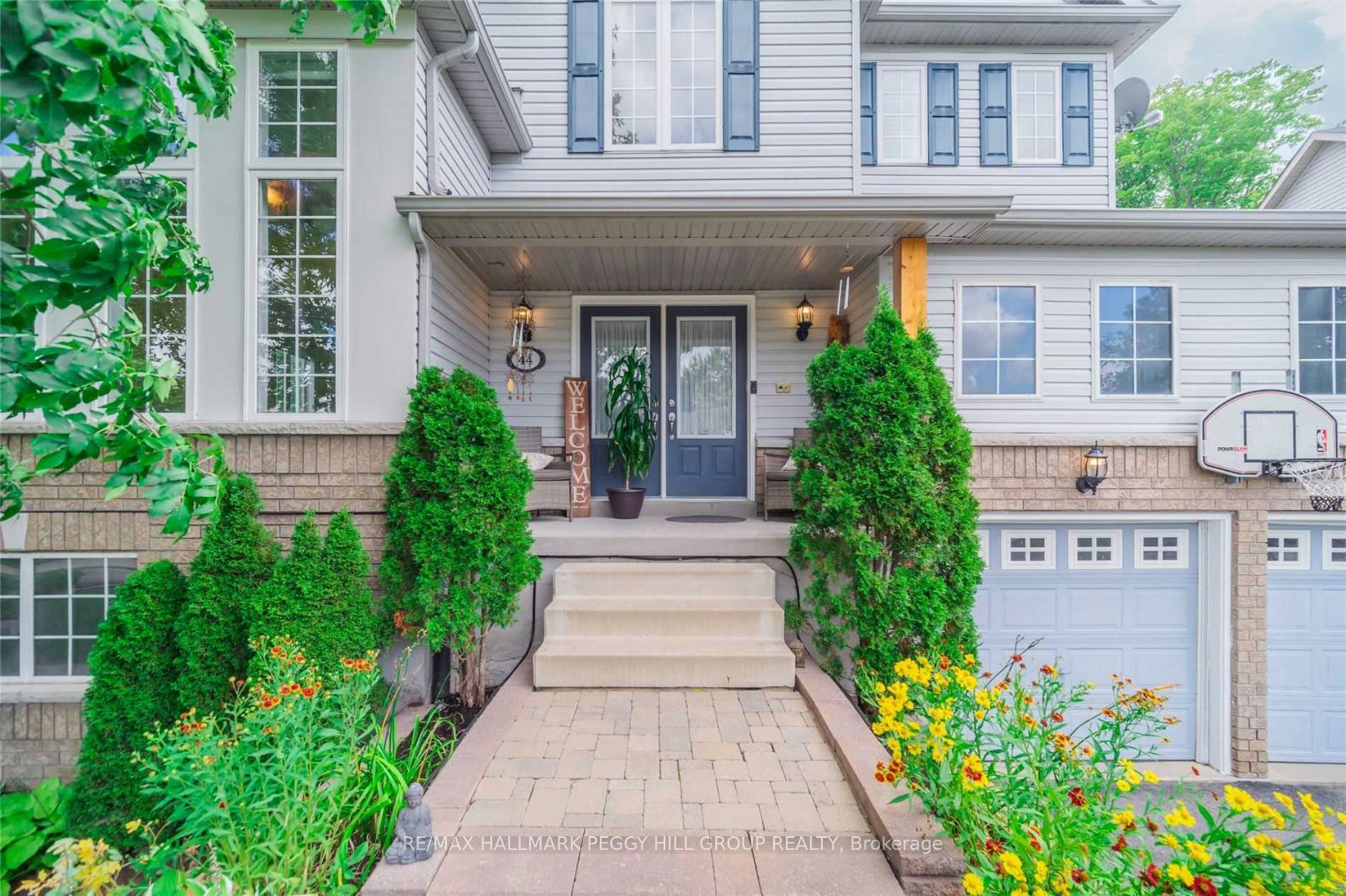 44 Tanglewood Crescent
