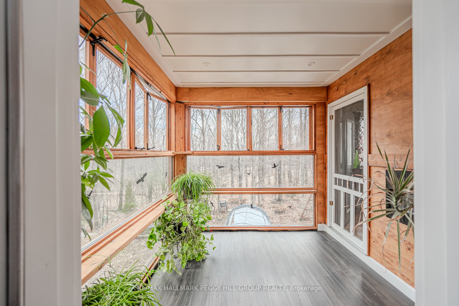 44 Tanglewood Crescent