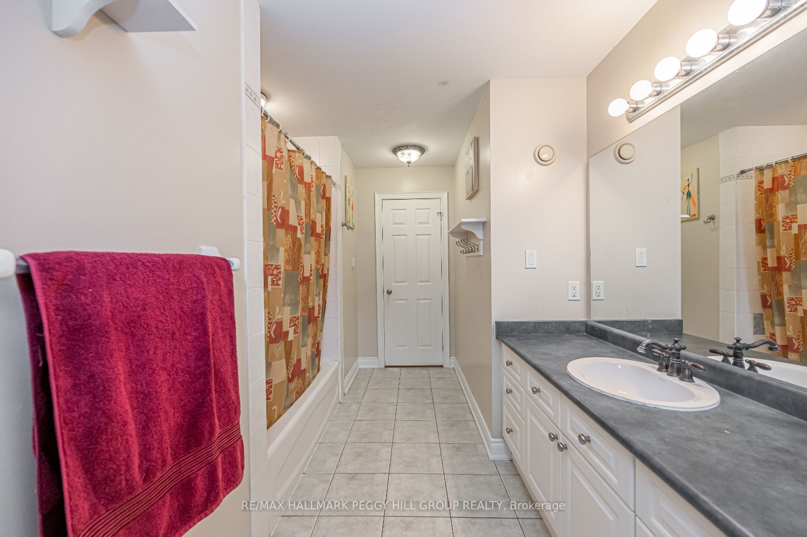 44 Tanglewood Crescent