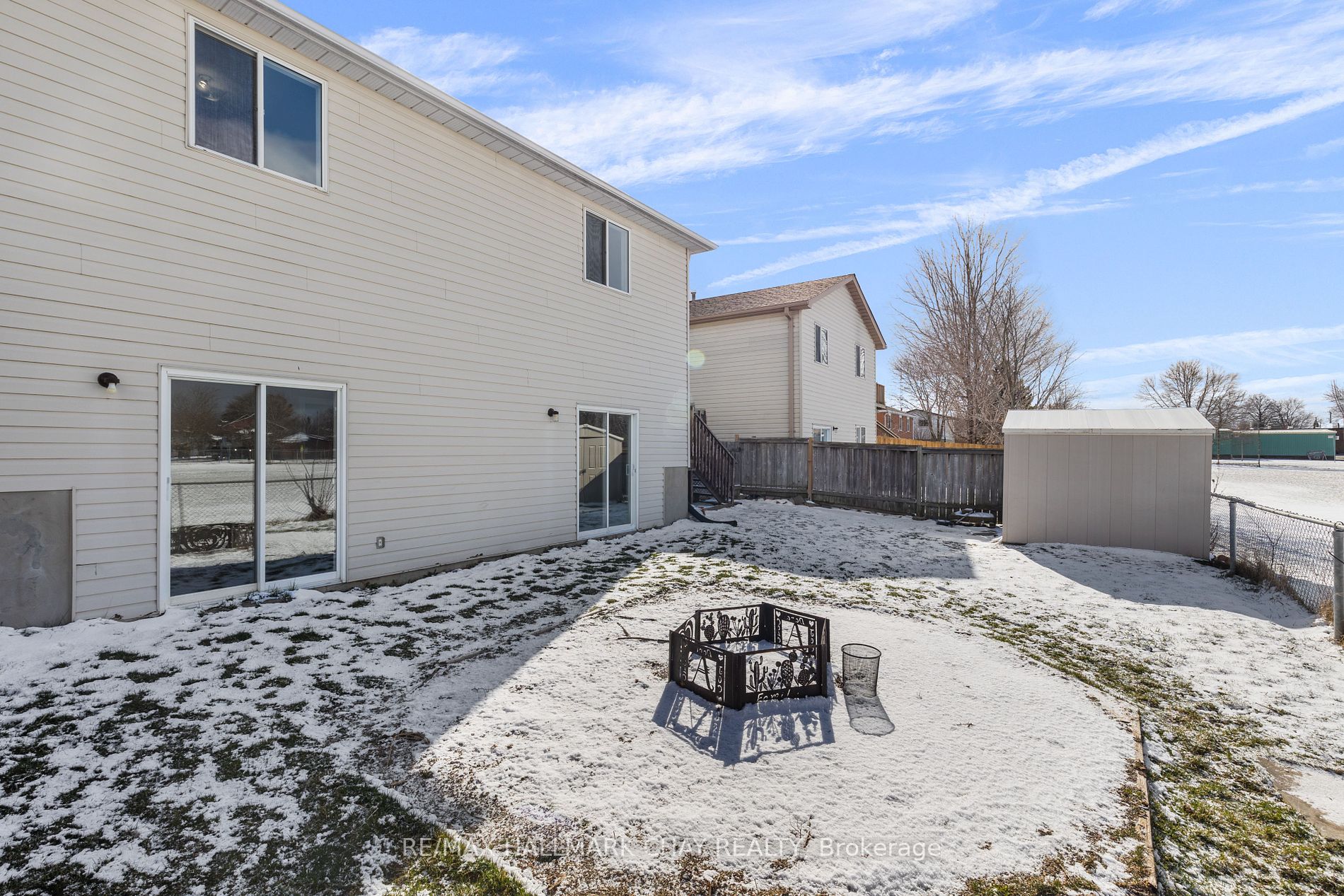 28 Ritchie Cres