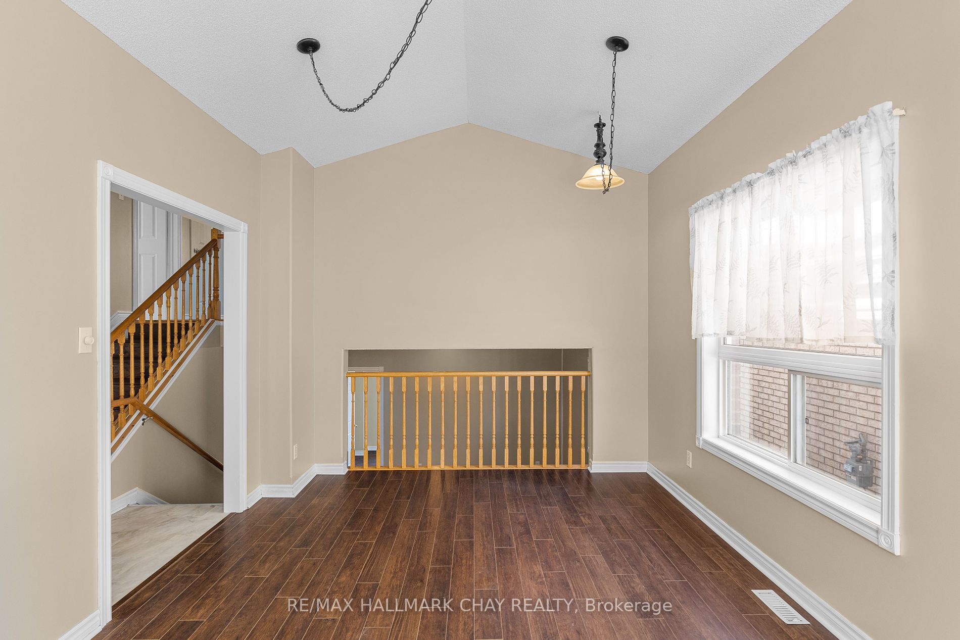 28 Ritchie Cres