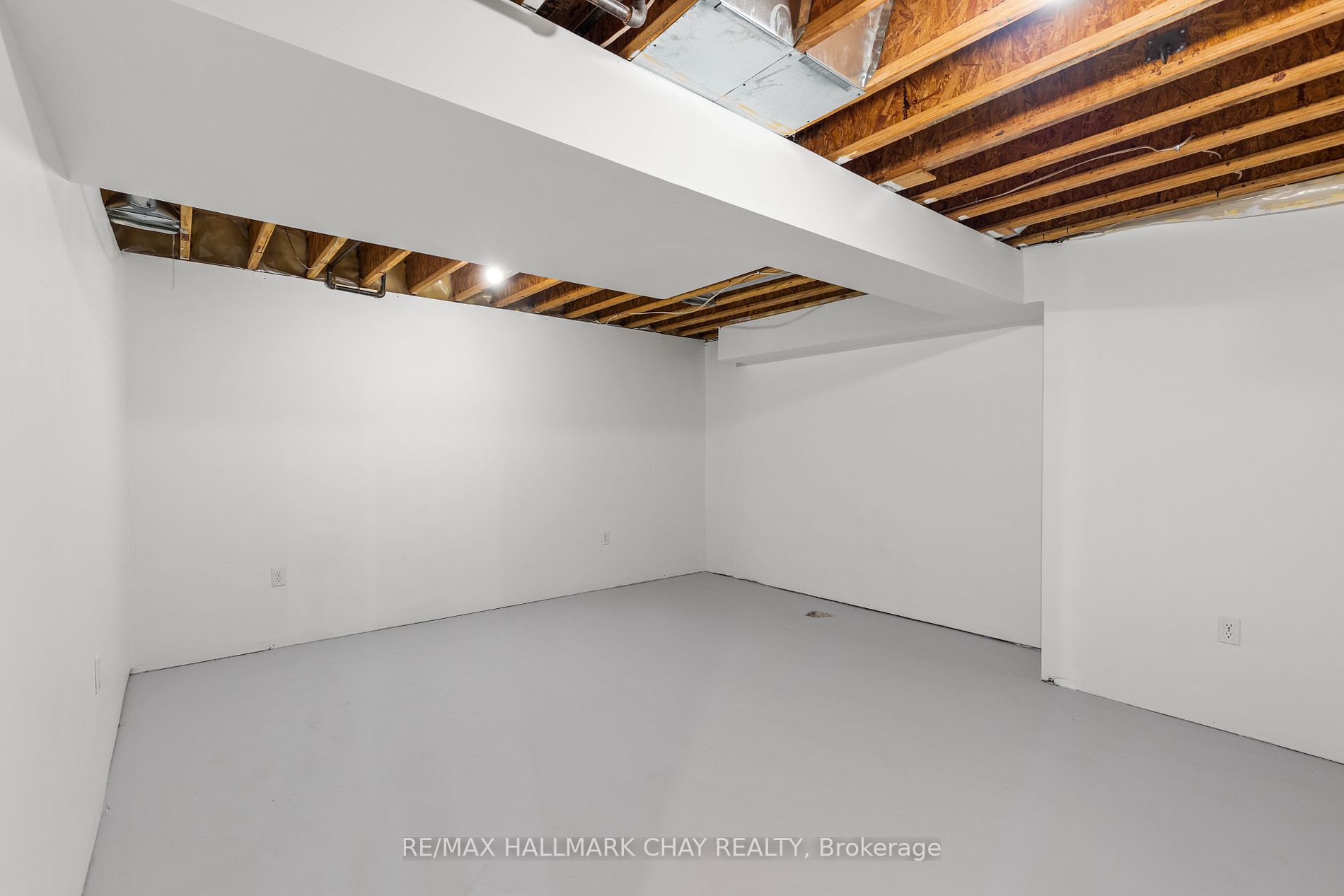 28 Ritchie Cres