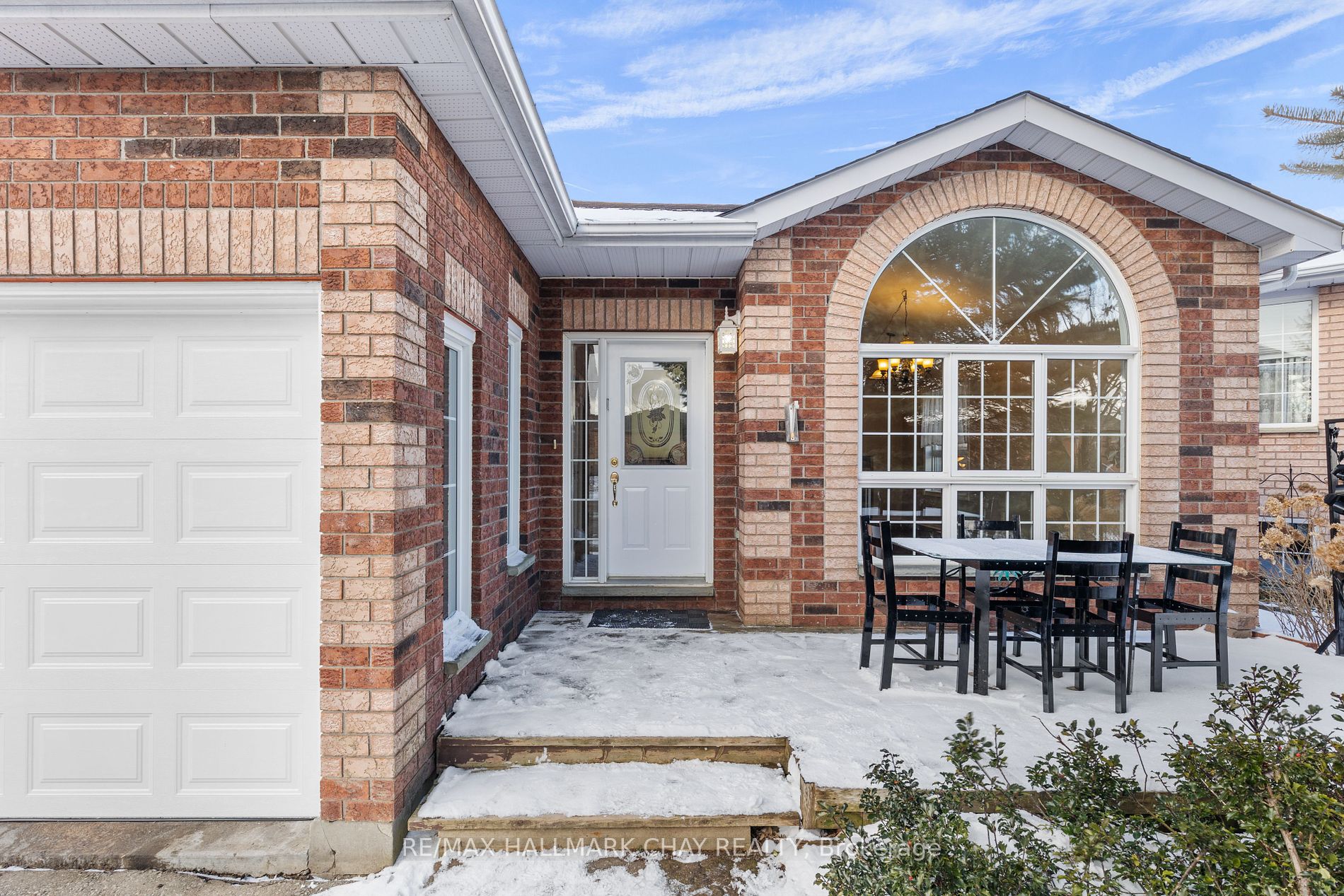 28 Ritchie Cres