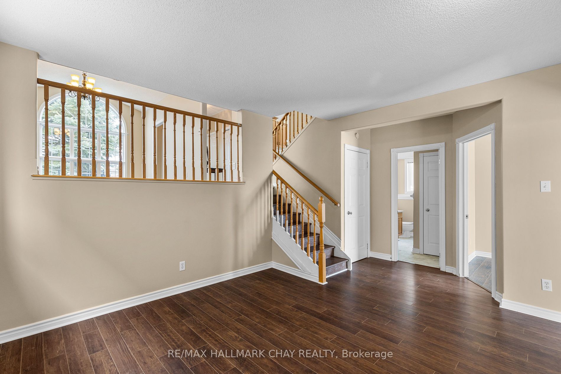 28 Ritchie Cres