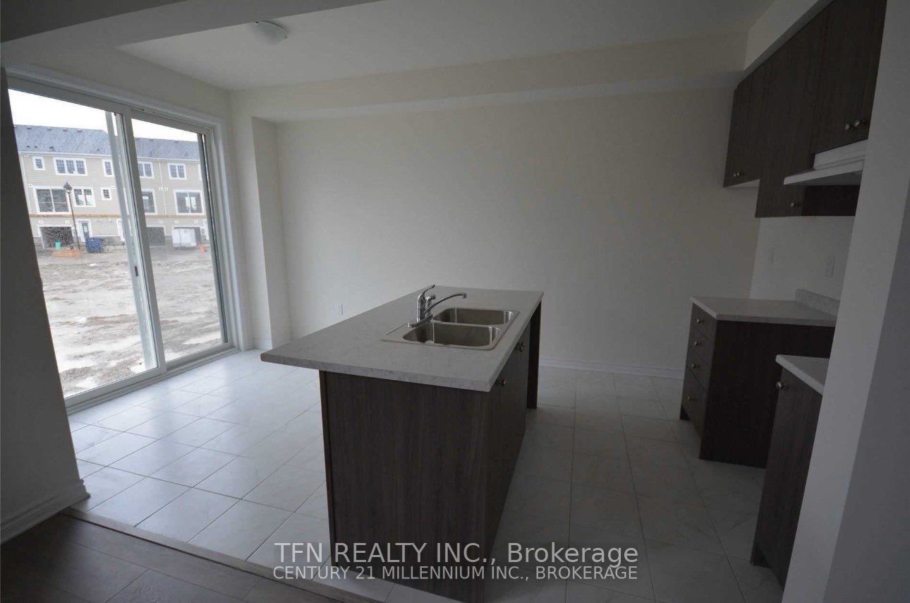 23 Shapira Avenue