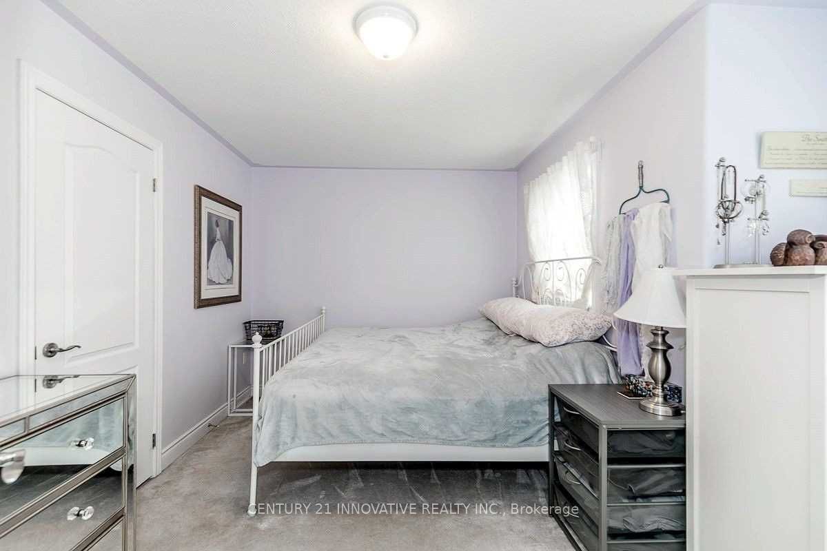 3095 Emperor Drive