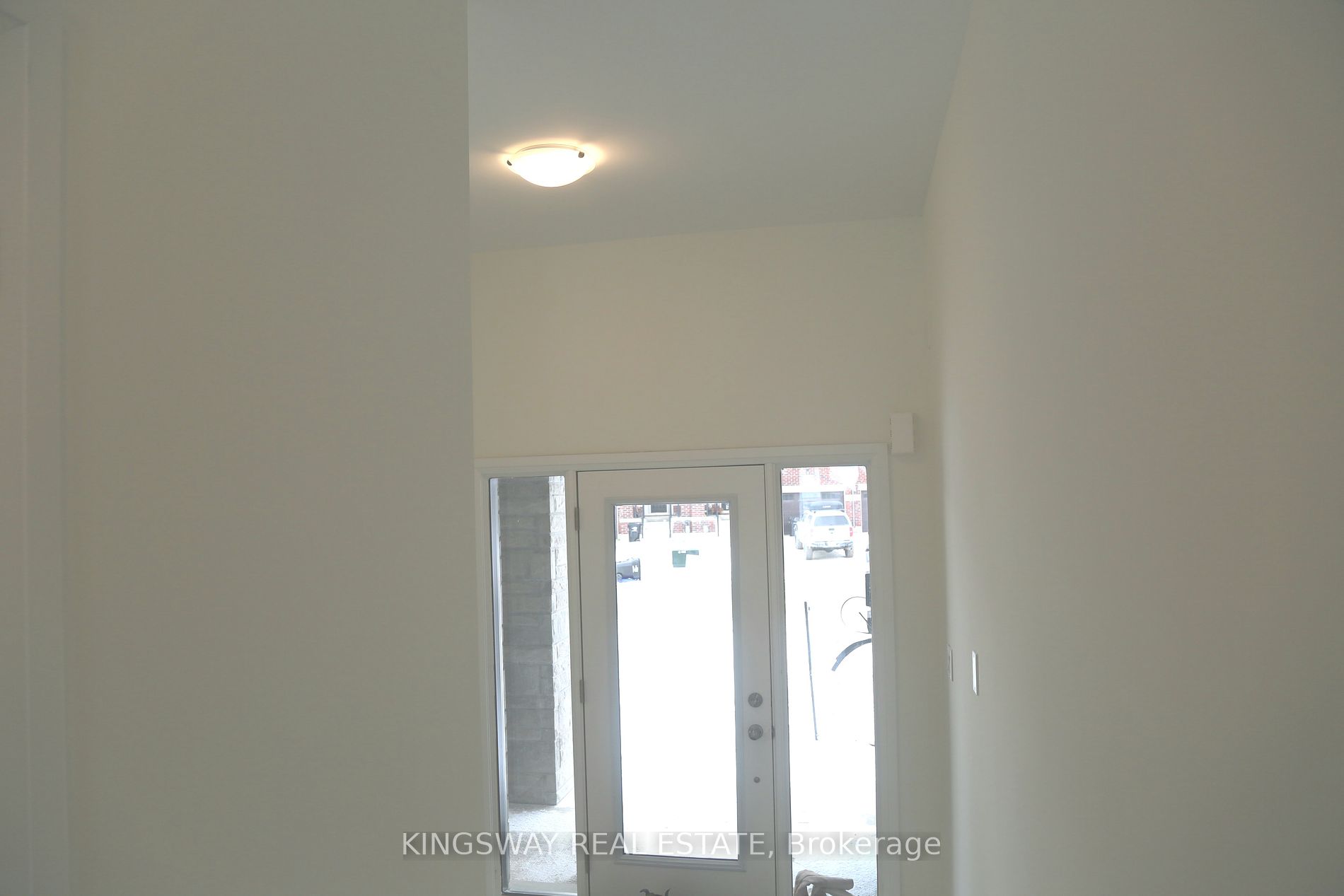 204 Rosanne Circle
