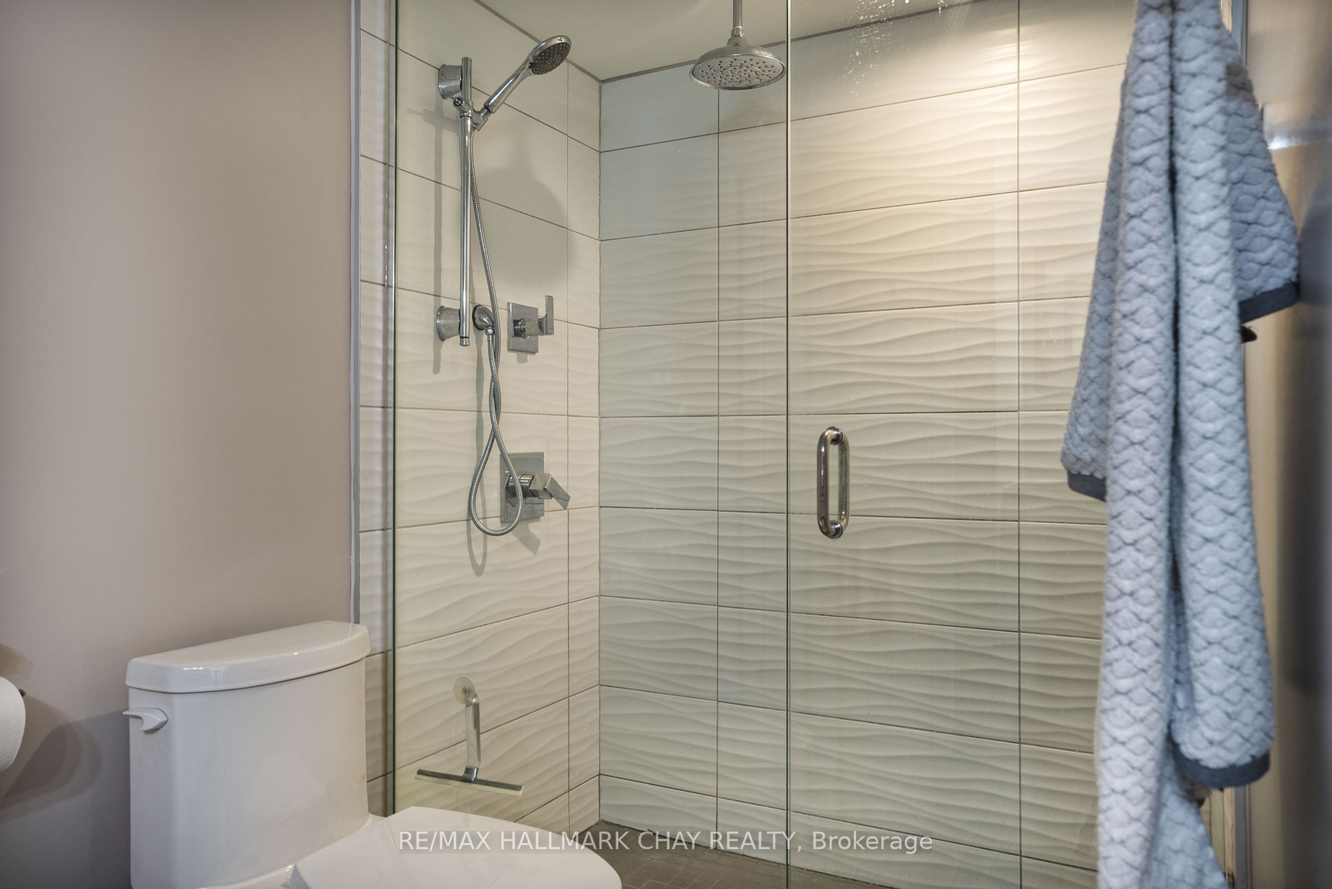 80 HORSESHOE Boulevard, #305