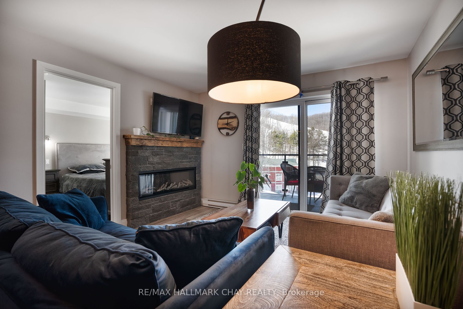 80 HORSESHOE Boulevard, #305