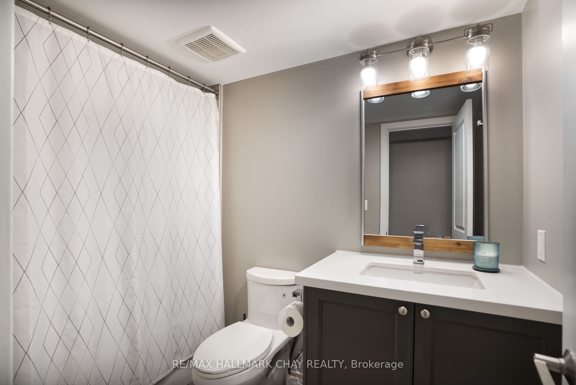 80 HORSESHOE Boulevard, #305